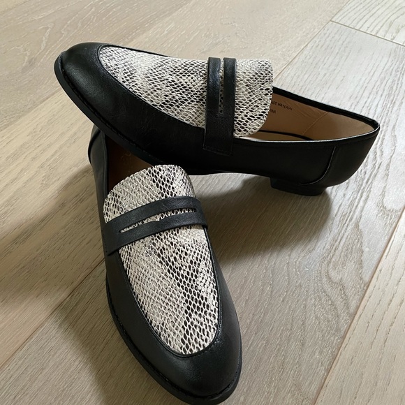 Restricted Brand Vegan Snake Skin Loafer 8 - Picture 5 of 9